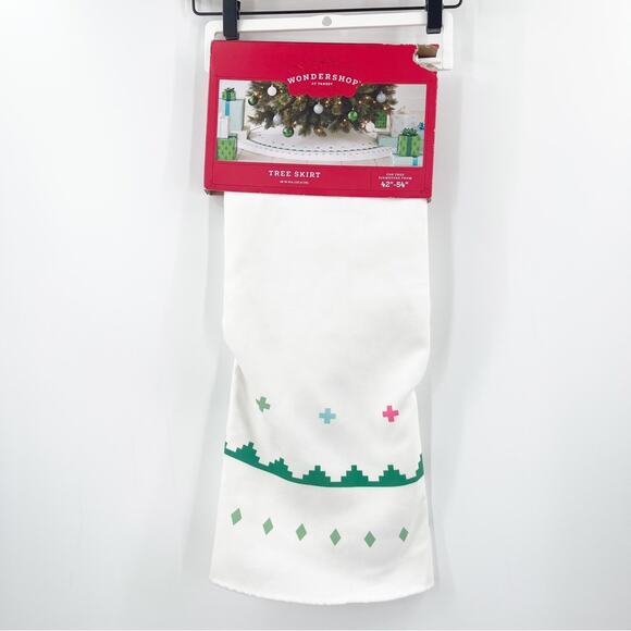 WONDERSHOP X TARGET Christmas Tree Skirt 48” Diameter Holiday Red Green Print - Picture 1 of 15